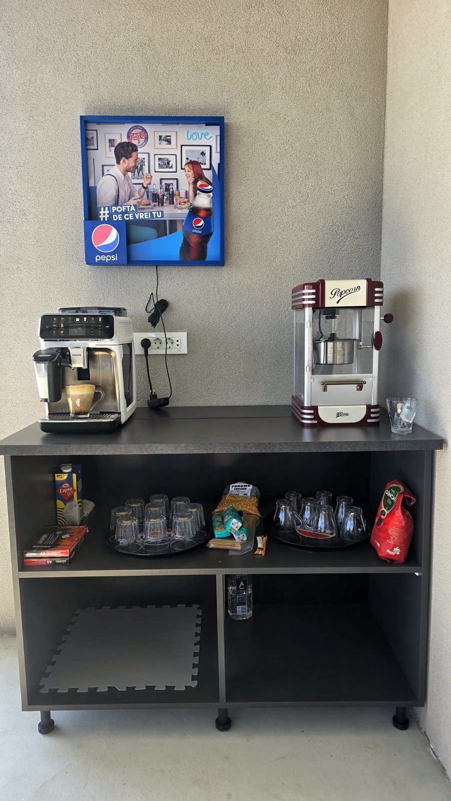 cafea și popcorn
